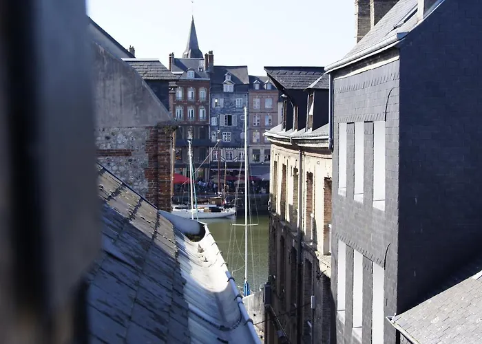 Le Perchoir De St-antoine - Centre Historique D'honfleur Avec Vue Sur Le Port, Jeux, Prime, Vinyles
