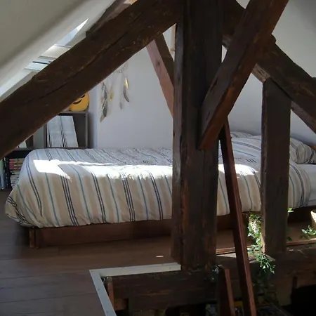 Apartamento Le Perchoir De St-antoine - Centre Historique D'honfleur Avec Vue Sur Le Port, Jeux, Prime, Vinyles *